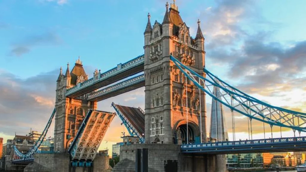 Tower Bridge